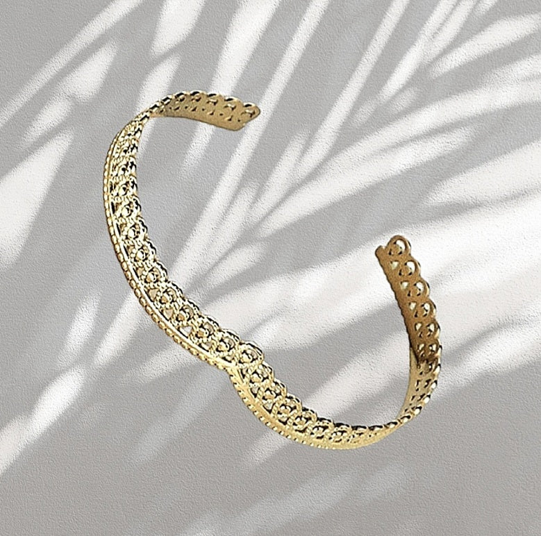 Mimi Bangle
