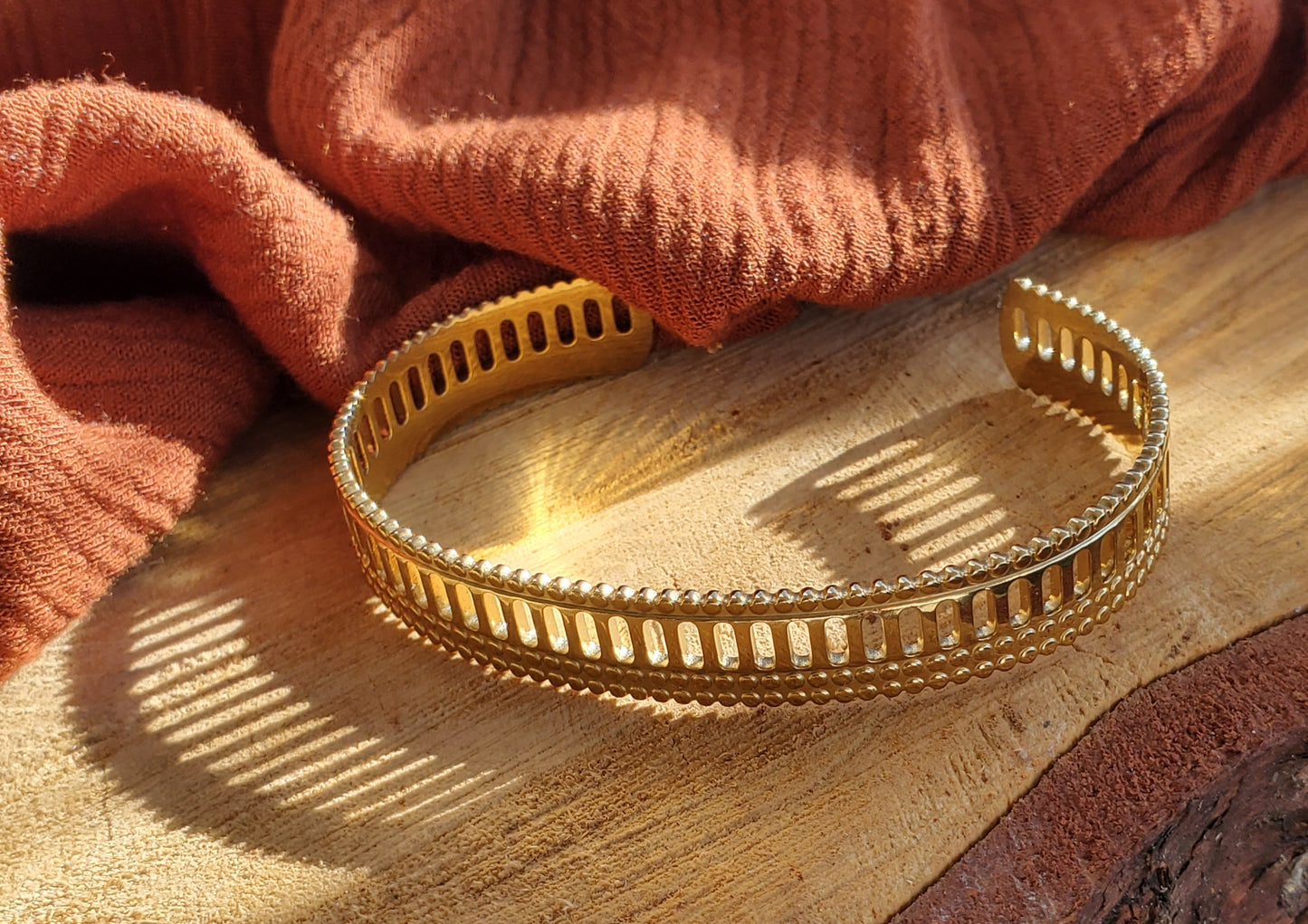 Lundi Bangle
